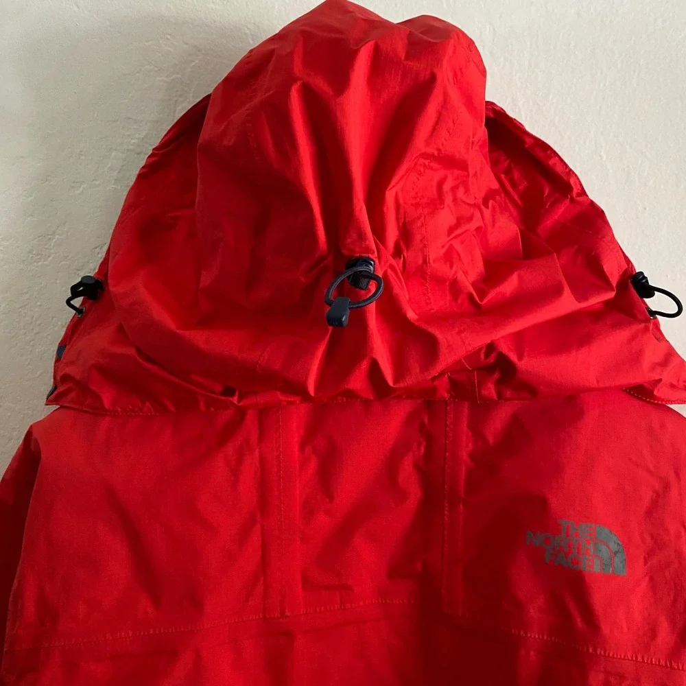 The North Face Mens Gore-Tex Primaloft Insulated Jacket Red Hooded Medium